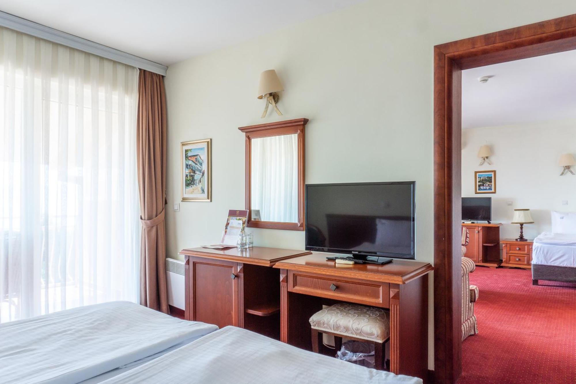 Hotel Belvedere Охрид Экстерьер фото