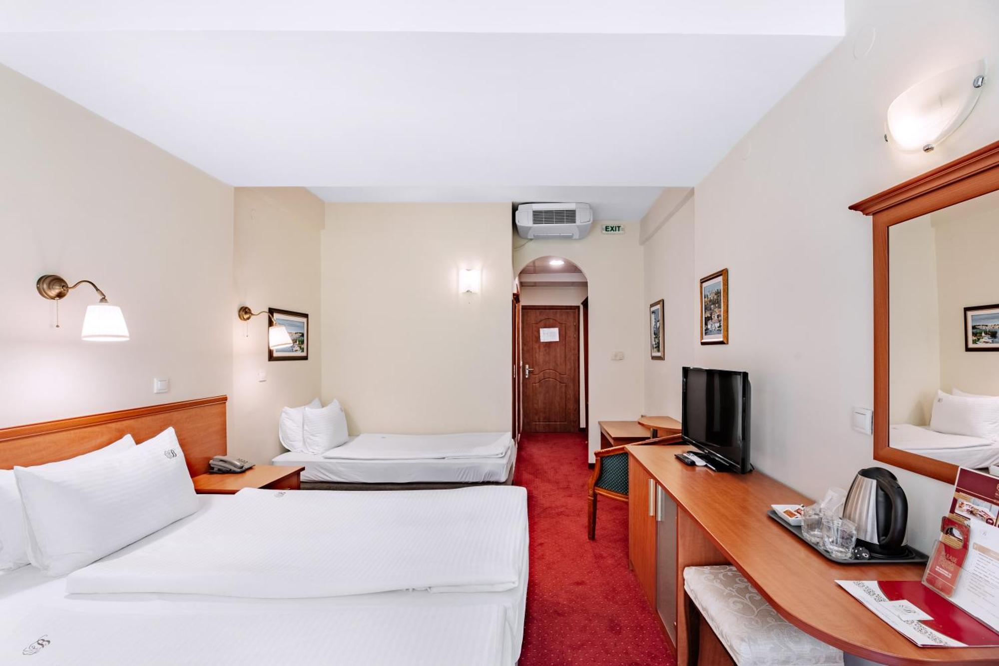 Hotel Belvedere Охрид Экстерьер фото