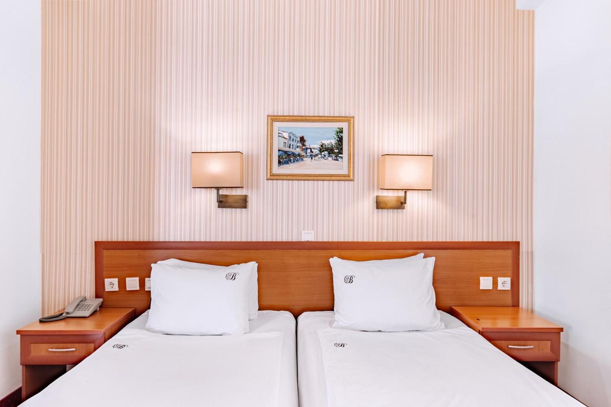 Hotel Belvedere Охрид Экстерьер фото