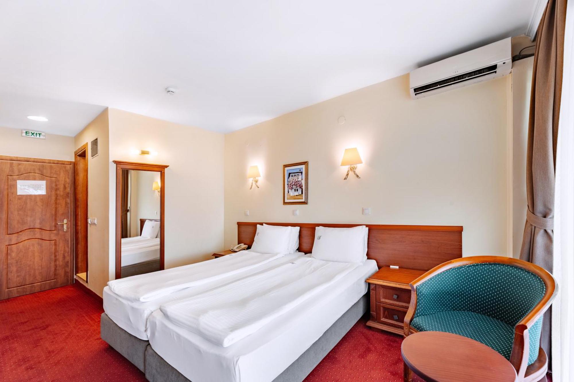 Hotel Belvedere Охрид Экстерьер фото
